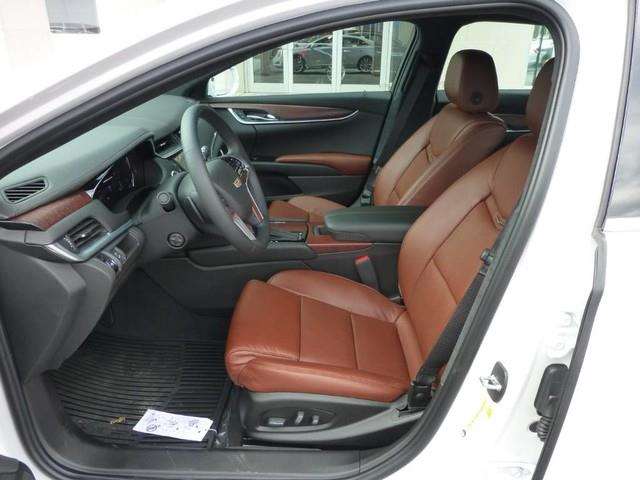 2017 Cadillac XTS Luxury 4dr Sedan